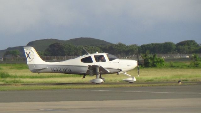 Cirrus SR22 Turbo (N321PG)