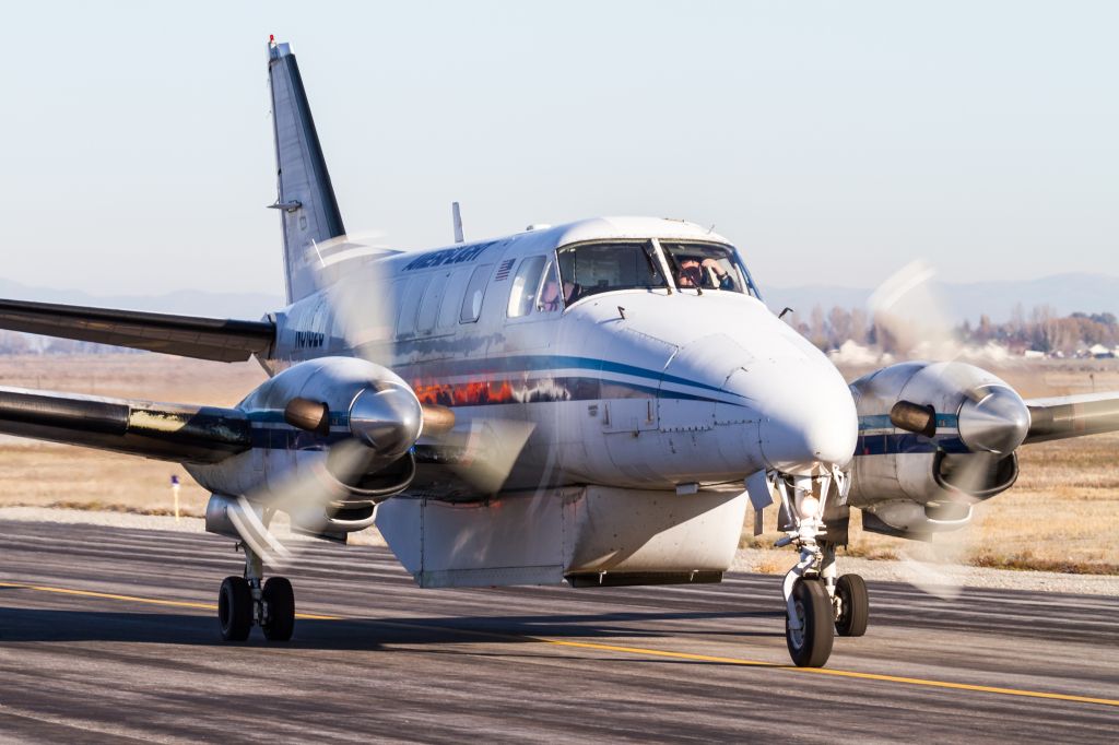 Beechcraft Airliner (N81820)