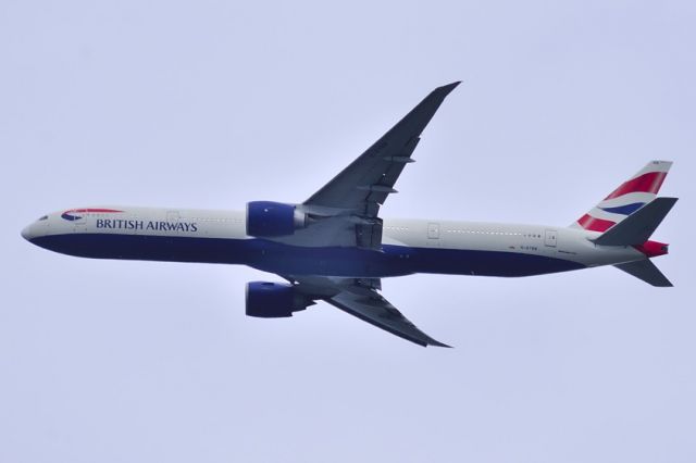 BOEING 777-300 (G-STBB)