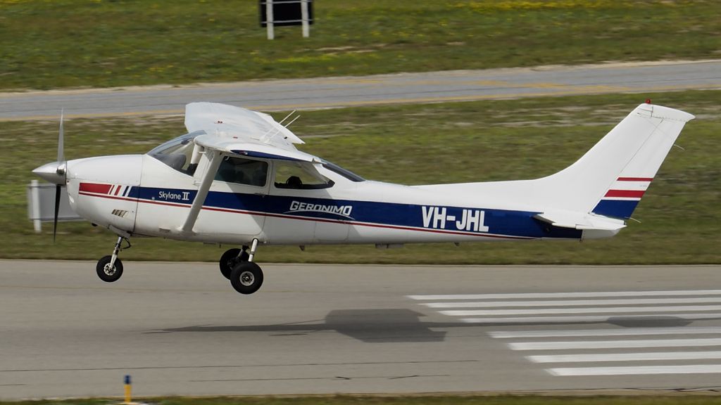 Cessna Skylane (VH-JHL) - Cessna 182Q sn 18265565. VH-JHL YPJT 070820.