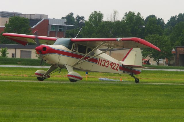 Piper PA-22 Tri-Pacer (N3342Z)