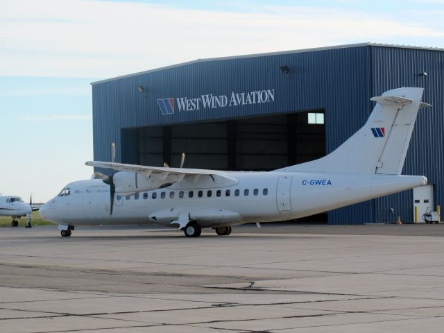 Beechcraft 19 Sport (C-GWEA) - Service for the mining industry.