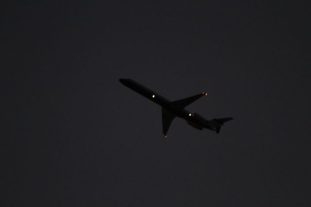 McDonnell Douglas MD-82 (XA-UVG) - DESPEGUE POR 27 MMTJ