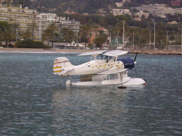 NOTKNOWN — - flot trainer off Menton south of France 2006