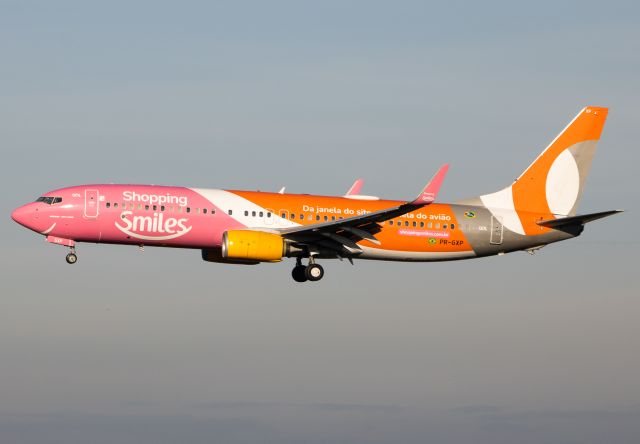 Boeing 737-800 (PR-GXP)