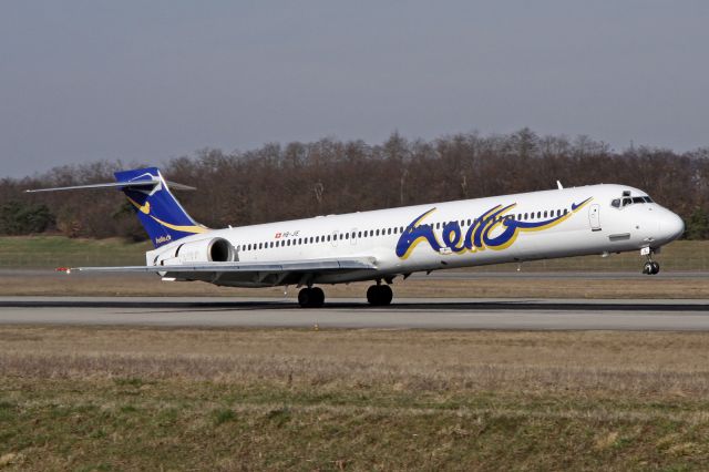 McDonnell Douglas MD-90 (HB-JIE)