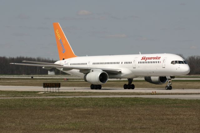 Boeing 757-200 (C-GMYH) - April 17, 2006 - taxied toward London terminal 