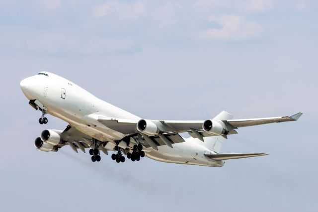 Boeing 747-400 (N713CK)