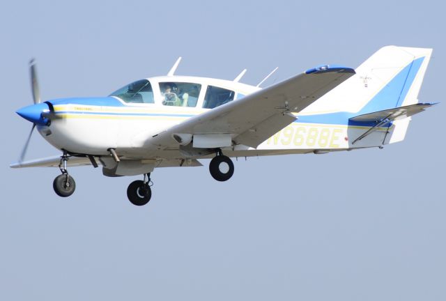 BELLANCA Viking (N9688E)