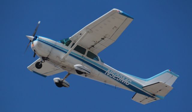 Cessna Skyhawk (N529MC) - SPOTTED AT KSNA ON 3-6-2020