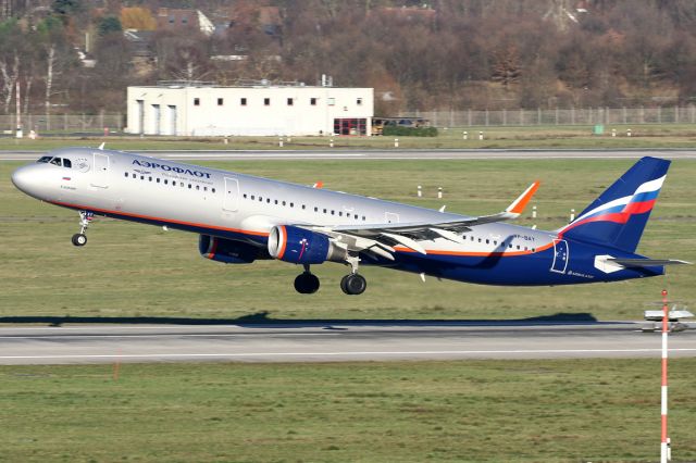 Airbus A320 (VP-BAY)