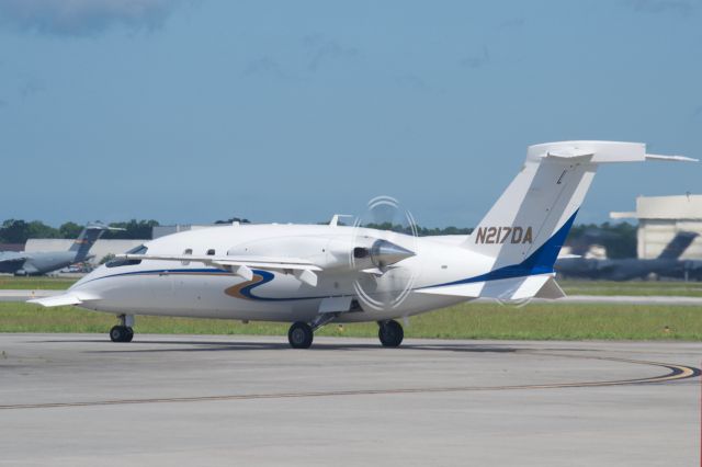 Piaggio P.180 Avanti (N217DA) - Piaggio P-180