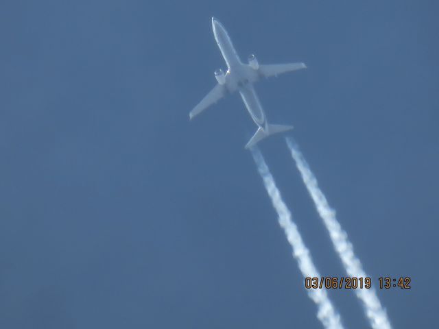 Boeing 737-900 (N487AS)