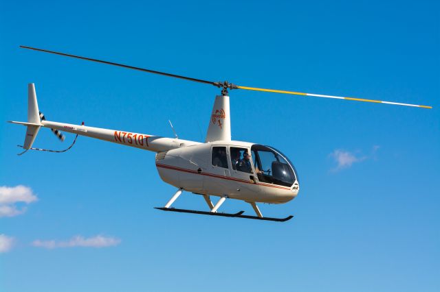 Robinson R-44 (N7510T)