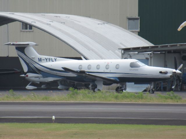 Bombardier Global Express (M-YFLY)