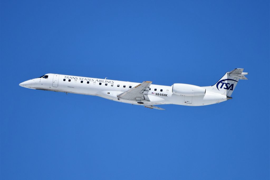 Embraer ERJ-145 (N846HK) - 28-C 04-15-19