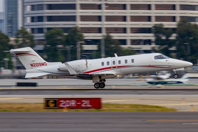 Learjet 45 (N209MD) - Walmart INC