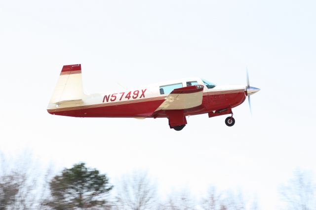 Mooney M-20 (N5749X) - Taken 3-29-13