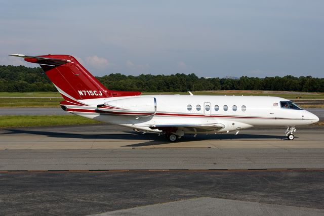 Hawker Beechcraft 4000 (N715CJ)