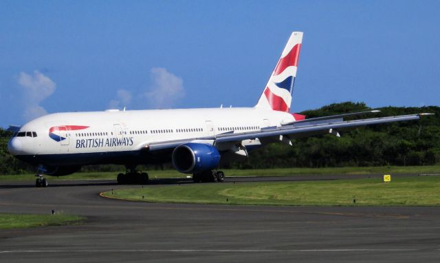 Boeing 777-200 (G-YMMF)