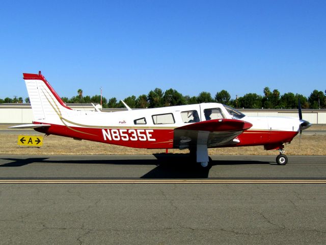 Piper Saratoga/Lance (N8535E) - Taxiing to ramp
