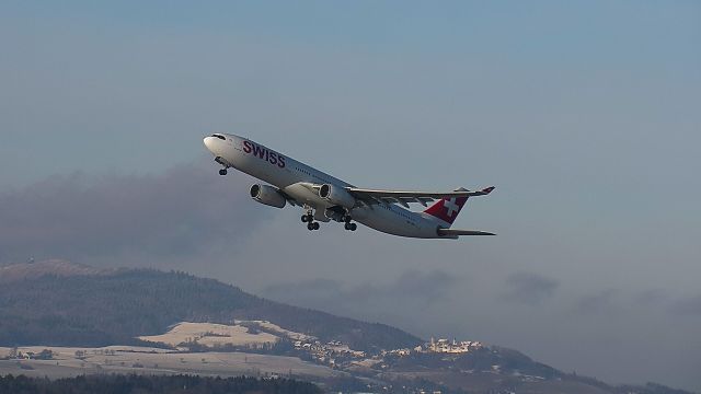 Airbus A330-300 (HB-JHK) - 13/12/17 LX294 to Nairobi