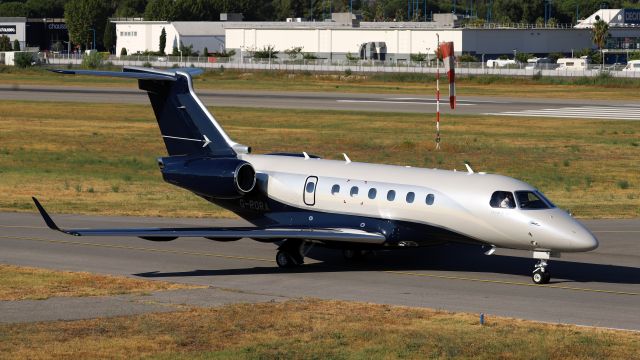 Embraer Legacy 550 (G-RORA)