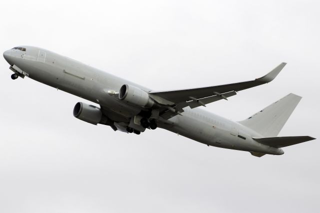 BOEING 767-300 (N381AN) - Now with the rudder painted