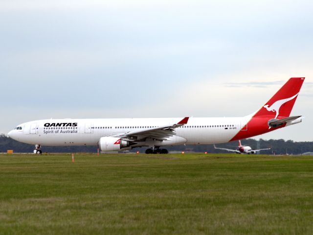 Airbus A330-300 (VH-QPD) - Qantas A330-300 holding short of 34 with a company 738 landing.