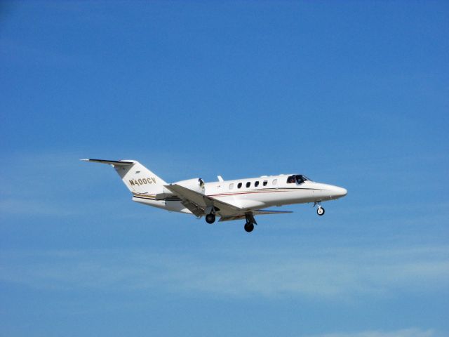 Cessna Citation CJ2+ (N400CV) - Landing RWY 20R