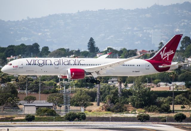 Boeing 787-9 Dreamliner (G-VWHO)