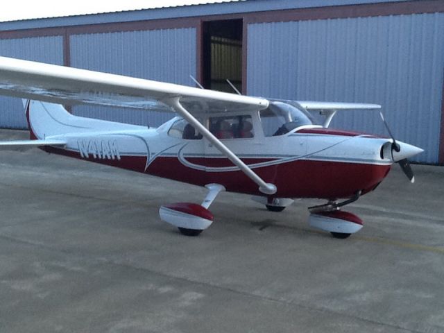 Cessna Skyhawk (N41AM)