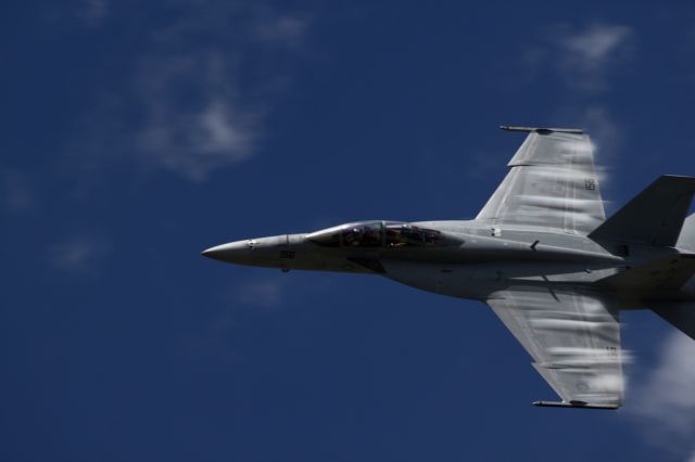 McDonnell Douglas FA-18 Hornet (156) - VECTREN DAYTON AIR SHOW 2017 