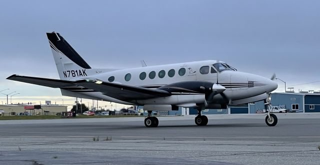 Beechcraft King Air 100 (N781AK) - Out on the taxiway 