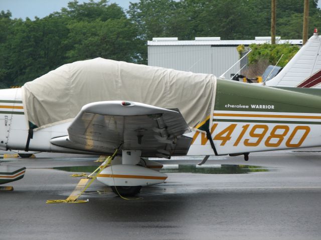 Piper Cherokee (N41980)