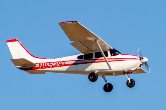 Cessna Skylane (N8539T)