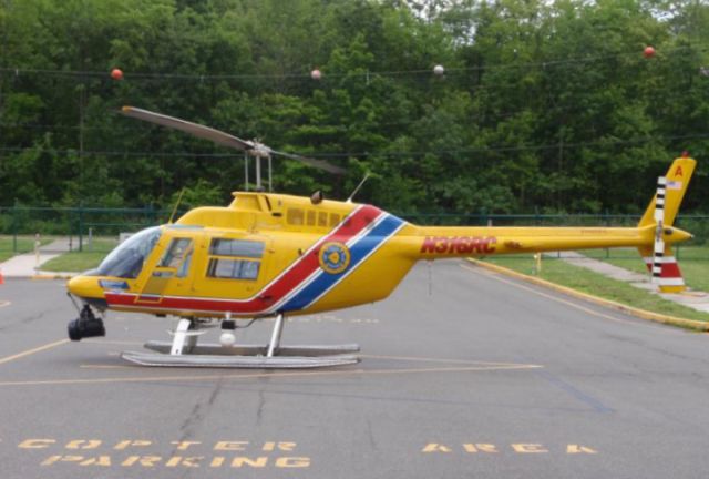 Bell JetRanger (N316RC) - Rockland County, NY "Chopper 1" with her old pre-2014 paint schemebr /br /1974 Bell 206B JetRanger IIbr /br /Overhauled and refurbished in 2014