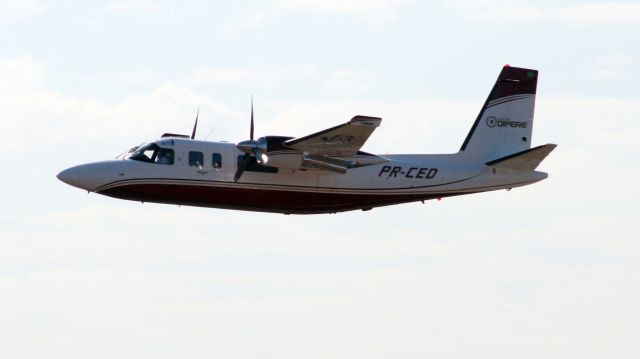 Rockwell Turbo Commander 690 (PR-CED)