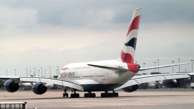 Airbus A380-800 (G-XLEI)