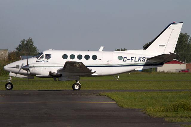 Beechcraft King Air 100 (C-FLKS)