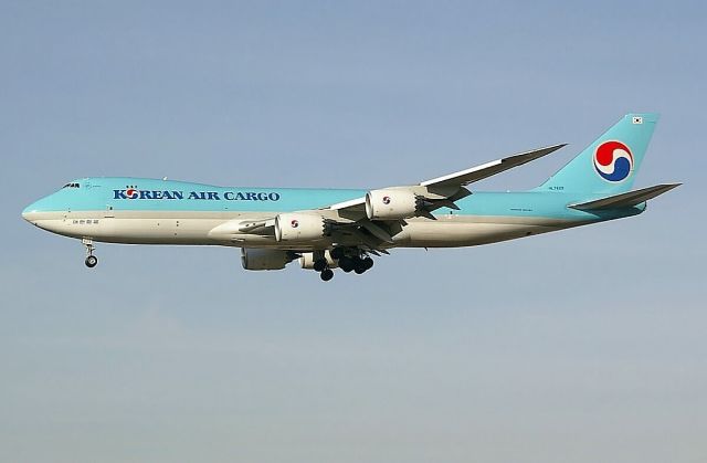 BOEING 747-8 (HL7629)