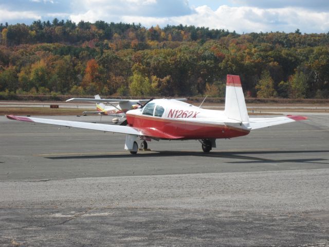 Mooney M-20 (N1262X) - An older Mooney, but still in good shape.