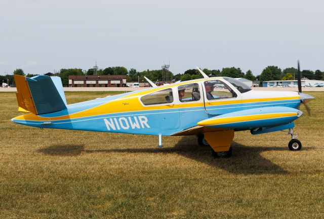 Beechcraft 35 Bonanza (N10WR)