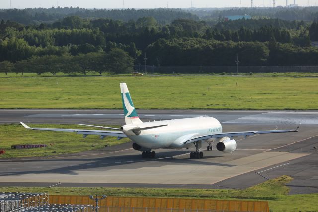 Airbus A330-300 (B-HLO)