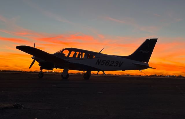 N5623V — - Sunset on the ramp at E01