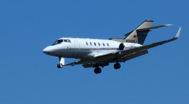 Hawker 800 (N348AJ) - On final is this 1997 Raytheon Hawker 800XP in the Spring of 2021.