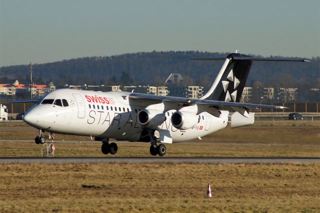 Avro RJ-100 Avroliner (HB-IYU)