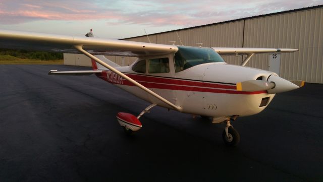 Cessna Skylane (N3190R)