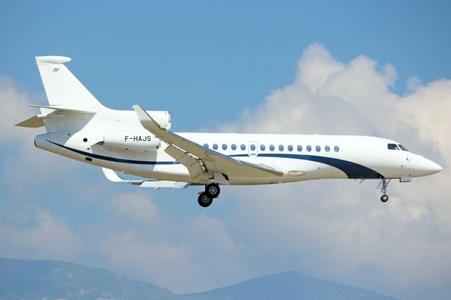 Dassault Falcon 8X (F-HAJS)