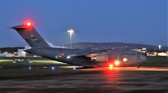 01-0187 — - "rch855" usaf c-17a 01-0187 arriving in shannon 3/12/20.